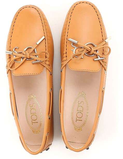 tod's shoes logo